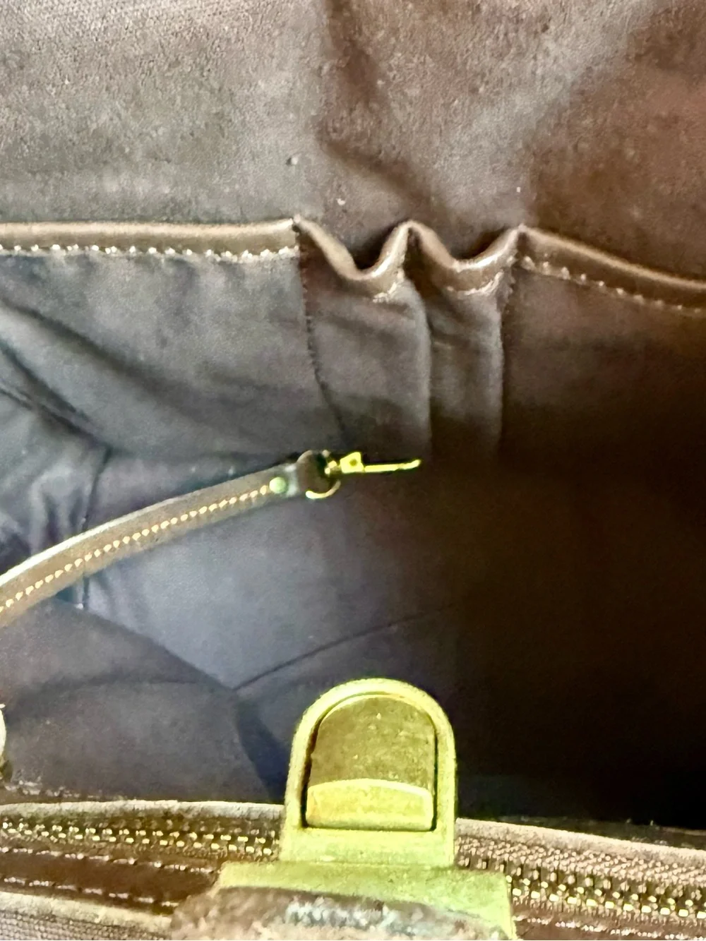 Old Trend Doctor Backpacks- Genuine Leather